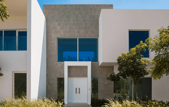 أعمال صبغ احترافية بجوتن لمشاريع سكنية وتجارية